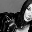 Cher revela que lançará autobiografia inédita: "Vivi muito e fiz muito"