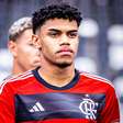João Victor Silva vibra com grande temporada pelo Flamengo