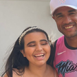 Filha cega do ex-atacante Roger é aprovada na faculdade: "Nasceu para quebrar todos os limites"