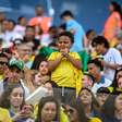 Torcedores com camisas de clubes são barrados em amistoso da Seleção Brasileira feminina na Arena