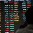 Bolsa fecha em alta e tem o melhor desempenho mensal em 3 anos