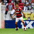 Rodrigo Caio relembra passagem pelo Flamengo: 'Foi algo surreal'