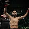 Dana White rasga elogios a Deiveson Figueiredo após estreia vitoriosa no peso galo
