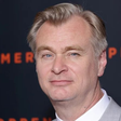 Christopher Nolan aponta o problema do streaming e incentiva as pessoas a comprarem Oppenheimer em formato físico para se protegerem de "plataformas do mal"