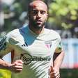 "Dúvida no ar": Lucas tem lesão descartada no São Paulo, mas tem duas indefinições