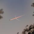Destaque da NASA: Lua crescente e avião são a foto astronômica do dia
