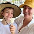 Ana Hickmann exibe filho cozinhando em meio a divórcio: 'Mini chef mais lindo do mundo'