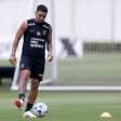 Após desempenho abaixo em 2023, Matheus Bidu deve perder espaço no Corinthians