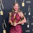 Brasileira ganha três prêmios no "Oscar da voz" em Los Angeles