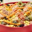 Farofa de tender: receita para usar o que sobrou da ceia de Natal