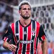 Coeso e objetivo, São Paulo quebra tabu ao estilo Carpini