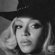 Beyoncé anuncia novo álbum e libera dois singles