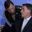 Mauro Cid deixa de usar farda do Exército em depoimento à PF