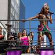 Anitta arrasta multidão no Bloco da Poderosa no pós-carnaval do Rio; veja fotos