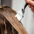 Químicas no cabelo: Dermatologista fala sobre seu o uso excessivo