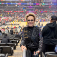 Ana Maria Braga assiste jogo da NBA e comemora virada do Los Angeles Lakers