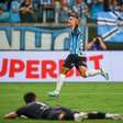 Sem sustos, Grêmio vence o Brasil de Pelotas e vai à semifinal do Gaúcho