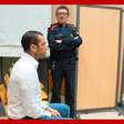 Justiça da Espanha concede a Daniel Alves liberdade provisória sob fiança de 1 milhão de euros