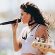 Show de Fletcher no Lollapalooza: Alegria, flerte e até 'Parabéns a você' do público: 'Amo vocês'