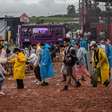 'Lamapalooza': Com chuva, barro toma conta do gramado do Autódromo no 2.º dia de shows
