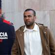 Daniel Alves faz festa poucas horas após sair da prisão, diz jornal espanhol