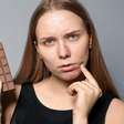 Chocolate dá espinha ou faz mal para a pele? Especialista explica