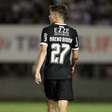Bidon pula etapas e se firma no time titular do Corinthians