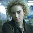 Julia Garner consegue papel em Quarteto Fantástico do MCU