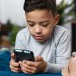 YouTube e TikTok podem causar problemas cognitivos em crianças