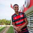 Torcida do Flamengo repercute a estreia de Carlinhos