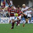 São Paulo vai para duelo contra Flamengo com Thiago Carpini 'pendurado'