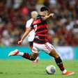 Torcedores do Flamengo exaltam Luiz Araújo após golaço e comparam com ídolo do clube: 'Gênio'