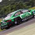 Di Mauro supera Gomes e vence corrida principal da Stock Car em Interlagos