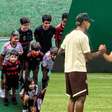 Rivalidade fica de lado, e Palmeiras e Flamengo promovem harmonia com crianças no Allianz