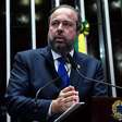 Decisão sobre dividendos da Petrobras sairá na quinta-feira, diz ministro