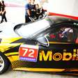 Bassani acelera com o novo layout Mobil pela primeira vez e sai animada do Porsche #72
