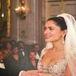 Salma Hayek relembra dia do casamento: 'Alma gêmea'