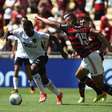 Fabrício Bruno reclama da arbitragem, mas assume atuação ruim do time em derrota para o Botafogo