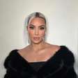 Kim Kardashian surge com novo look impressionante para o Met Gala; confira