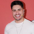 Lucas Souza aconselha seguidores após assumir bissexualidade: 'Cada um com seu tempo'