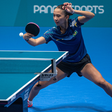 Giulia Takahashi desperdiça match point e cai no Saudi Smash