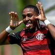 Torcida do Flamengo vai à loucura com Lorran e manda recado ao presidente do Real Madrid
