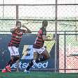 Com chuva de gols no primeiro tempo, Flamengo vence Botafogo de virada no Brasileirão Feminino