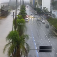 Temporal no RS: nível do Guaíba ultrapassa 3 metros, e água invade cais em Porto Alegre