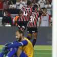 São Paulo vence o Águia de Marabá de virada e encaminha classificação na Copa do Brasil