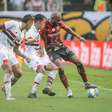 Atuações ENM: Com expulsão de Wagner Leonardo, Vitória sofre com falhas defensivas em derrota para o São Paulo