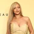 MET Gala 2024: Rihanna radicaliza visual e surge com cabelo usado pela última vez em 2014