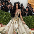 Met Gala 2024: Katy Perry confunde fãs com imagens de IA