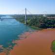 Encontro das águas dos rios Iguaçu e Paraná provoca contraste impressionante; veja vídeo