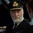 A importante lição que James Cameron recebeu de Bernard Hill em 'Titanic'
